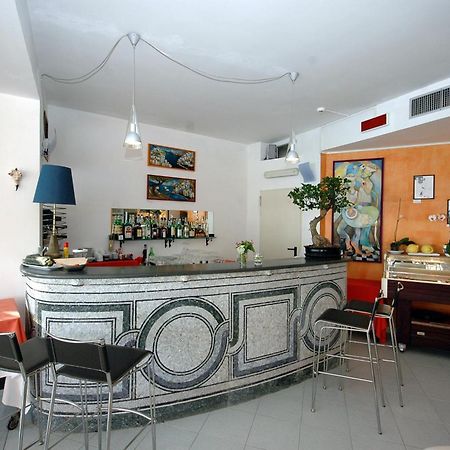 פראינו Hotel Il Pino מראה פנימי תמונה