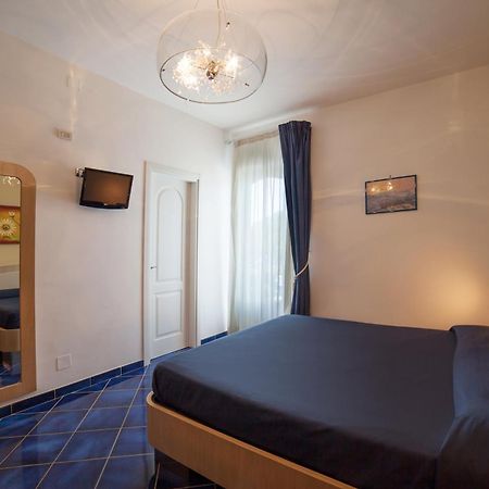 פראינו Hotel Il Pino מראה חיצוני תמונה