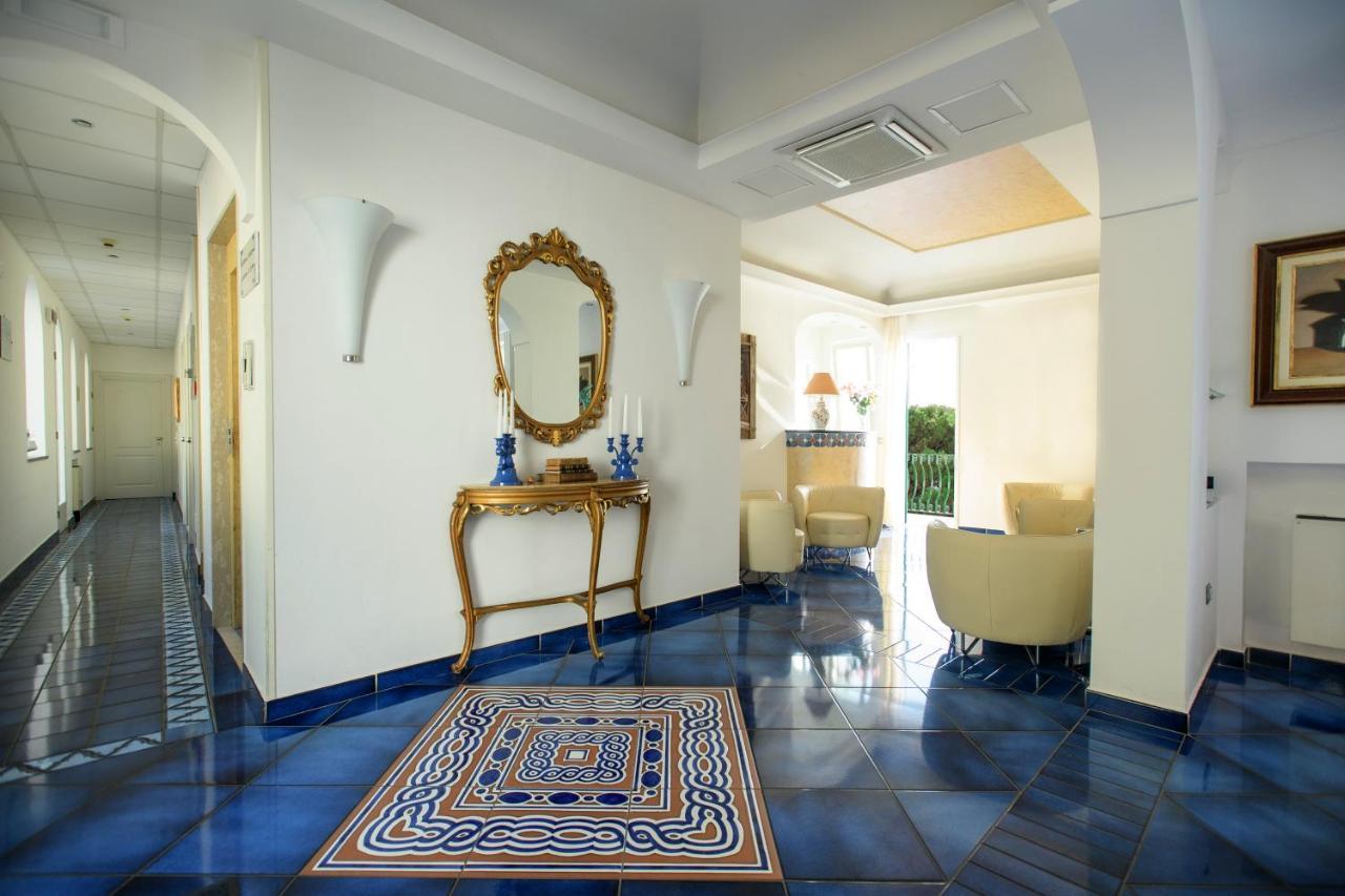 פראינו Hotel Il Pino מראה חיצוני תמונה