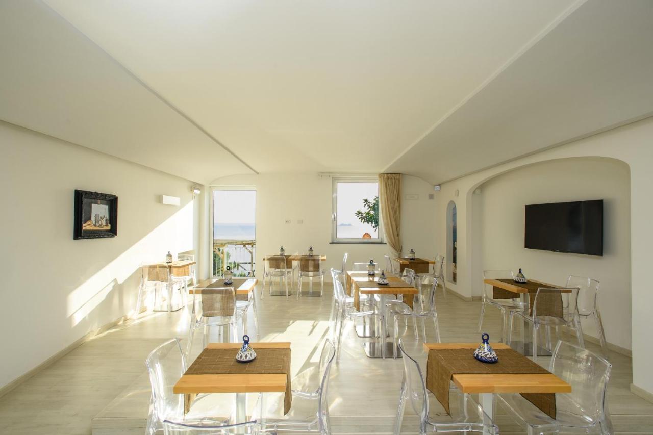 פראינו Hotel Il Pino מראה חיצוני תמונה