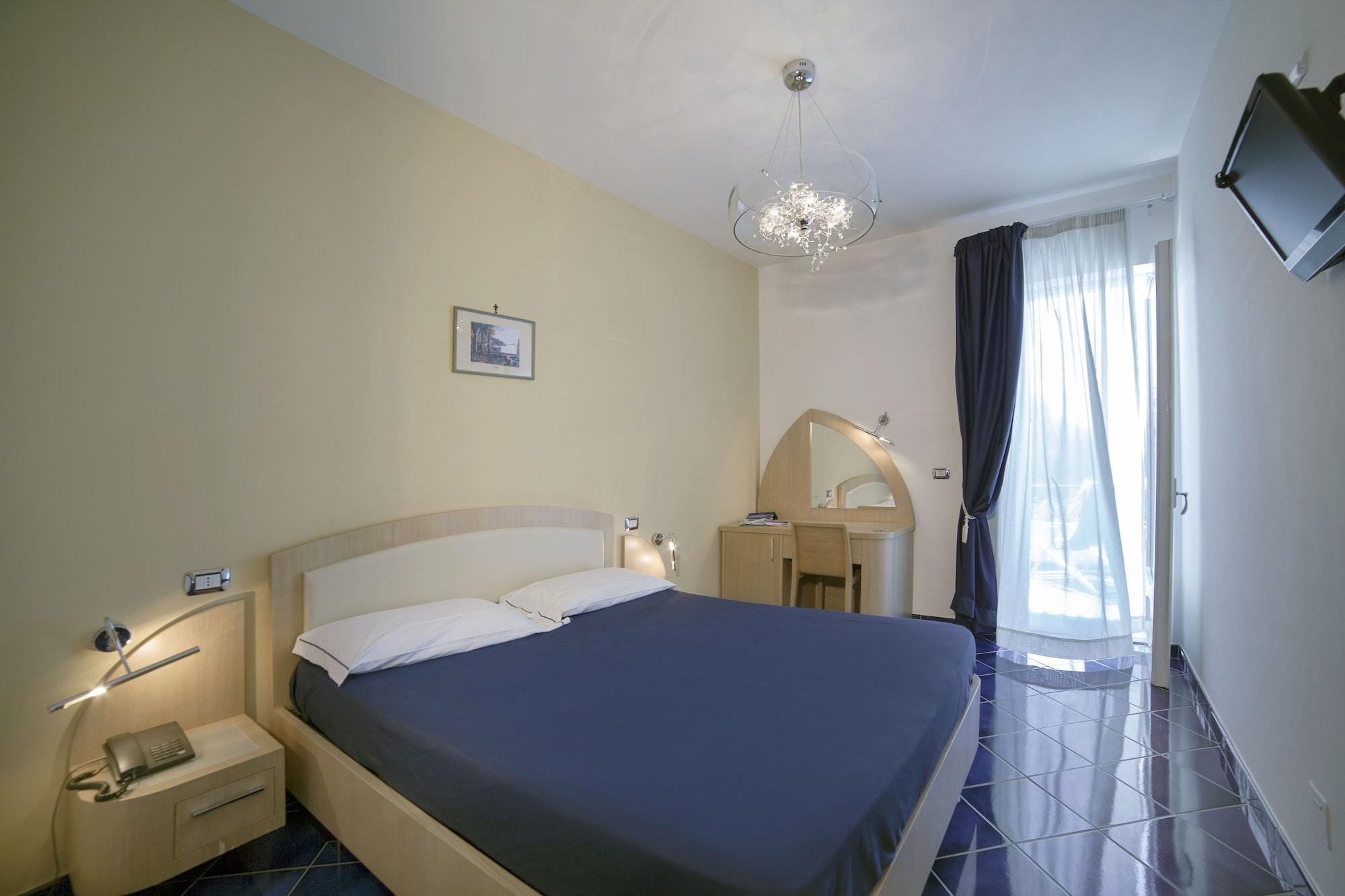 פראינו Hotel Il Pino מראה חיצוני תמונה
