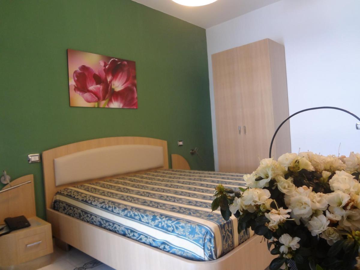 פראינו Hotel Il Pino מראה חיצוני תמונה